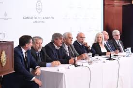 Roberto Cacciola en el Congreso: "El cobre es una realidad, no un potencial" Roberto Cacciola en el Congreso: "El cobre es una realidad, no un potencial"