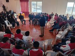 Salta: El Senado llevó a la Puna una jornada educativa y de intercambio sobre la minería Salta: El Senado llevó a la Puna una jornada educativa y de intercambio sobre la minería