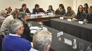 Salta: Funcionarios del Gobierno brindaron un informe ante el senado sobre las políticas definidas para potenciar la actividad Salta: Funcionarios del Gobierno brindaron un informe ante el senado sobre las políticas definidas para potenciar la actividad