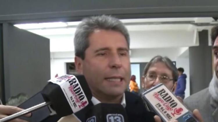 San Juan: Uñac sostuvo que 'Barrick está conforme con San Juan, pero le afectan medidas nacionales' San Juan: Uñac sostuvo que 'Barrick está conforme con San Juan, pero le afectan medidas nacionales'