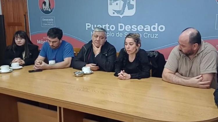 Santa Cruz/Arde Deseado: renunció la delegada de trabajo y gremios exigen la presencia de la gobernadora