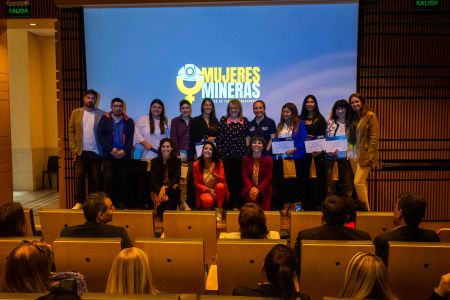 Santa Cruz: Con la presencia de la gobernadora, se llevó adelante en Buenos Aires la presentación de la microserie documental "Mujeres Mineras"