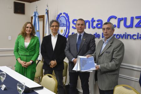 Santa Cruz: El Banco Mundial presentó dos diagnósticos de Minería en la provincia