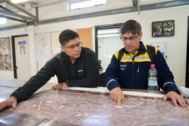 Santa Cruz: El gobernador Claudio Vidal viajará a Canadá para participar de la feria minera de la PDAC