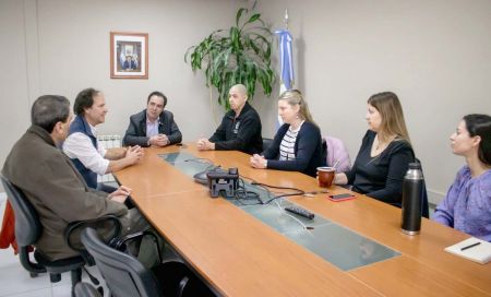 Santa Cruz: En noviembre comienzan las tareas de perforación en el proyecto minero El Águila Santa Cruz: En noviembre comienzan las tareas de perforación en el proyecto minero El Águila