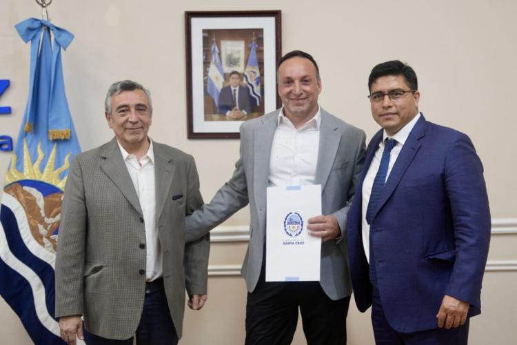 Santa Cruz: la designación de Fernando Baños en FOMICRUZ  abre un frente político en la provincia