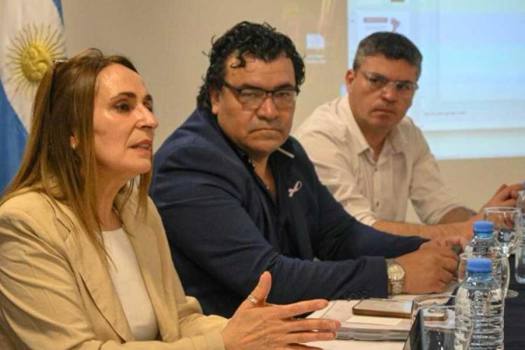 Santa Cruz presentó las oportunidades logísticas y de inversión en puertos y Zonas Francas