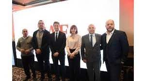 Transición energética e inversión: empresarios y funcionarios debatieron en un evento organizado por BAE Negocios Transición energética e inversión: empresarios y funcionarios debatieron en un evento organizado por BAE Negocios