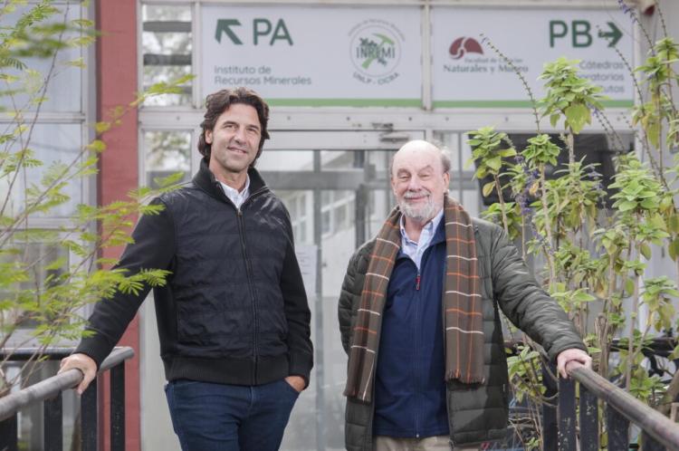 Un innovador microscopio que mejora la actividad minera llega a la UNLP