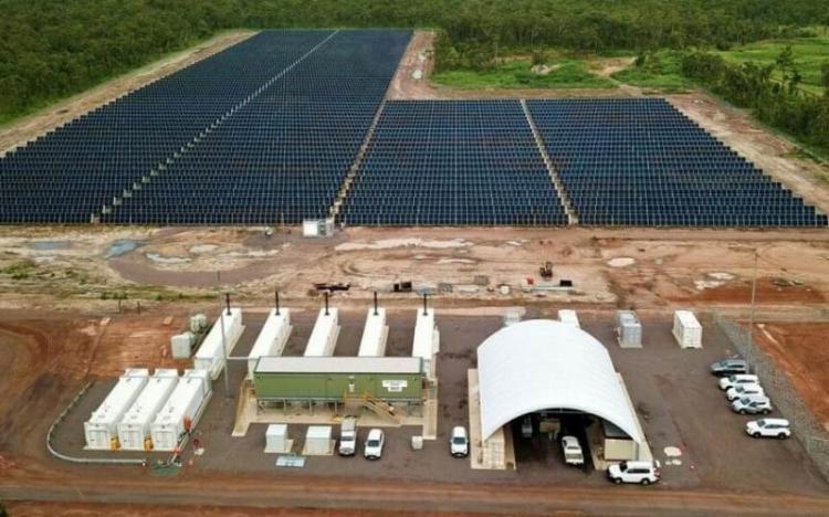 Una ciudad minera australiana es alimentada con energía solar y almacenamiento