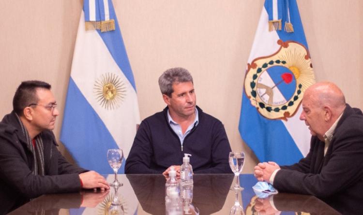 Uñac se reunió en San Juan con Laplace y Malla Uñac se reunió en San Juan con Laplace y Malla