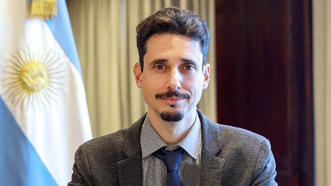 Vera resaltó que "Podrían concretarse inversiones por u$s25.000 millones en minería; hay un frenesí por litio y cobre" Vera resaltó que "Podrían concretarse inversiones por u$s25.000 millones en minería; hay un frenesí por litio y cobre"